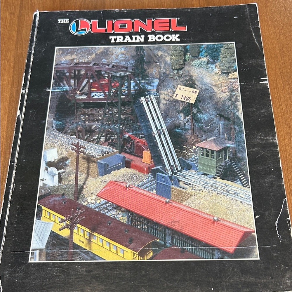 The Lionel Train Book - Vintage Lionel Catalog 1986